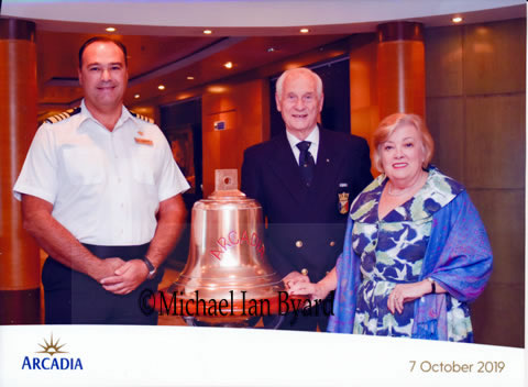 Anne, Me, Capt Vojvoda